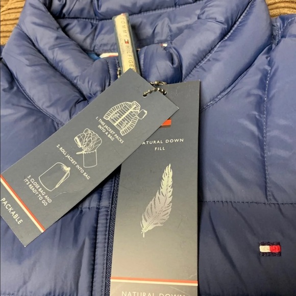 NWT Tommy Hilfiger Jacket! - Picture 4 of 6